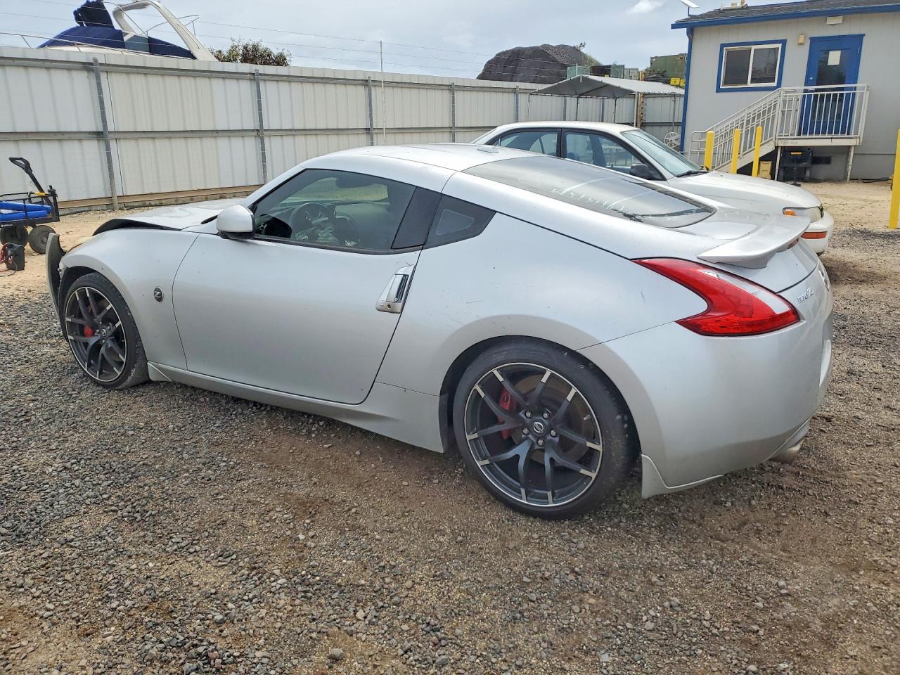 2016 Nissan 370Z Base - Image 2