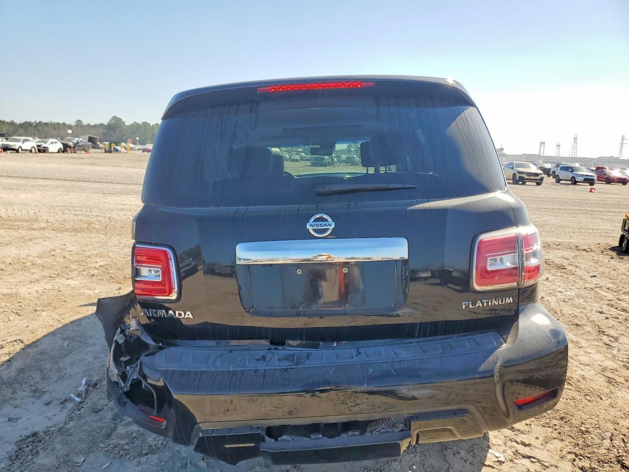 2017 Nissan Armada Platinum - Фото 6