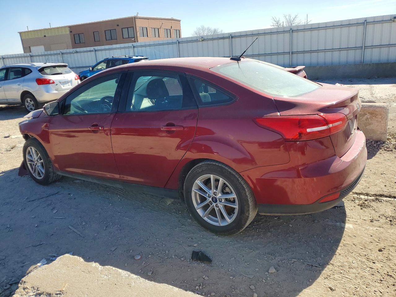 2017 Ford Focus Se - Image 2