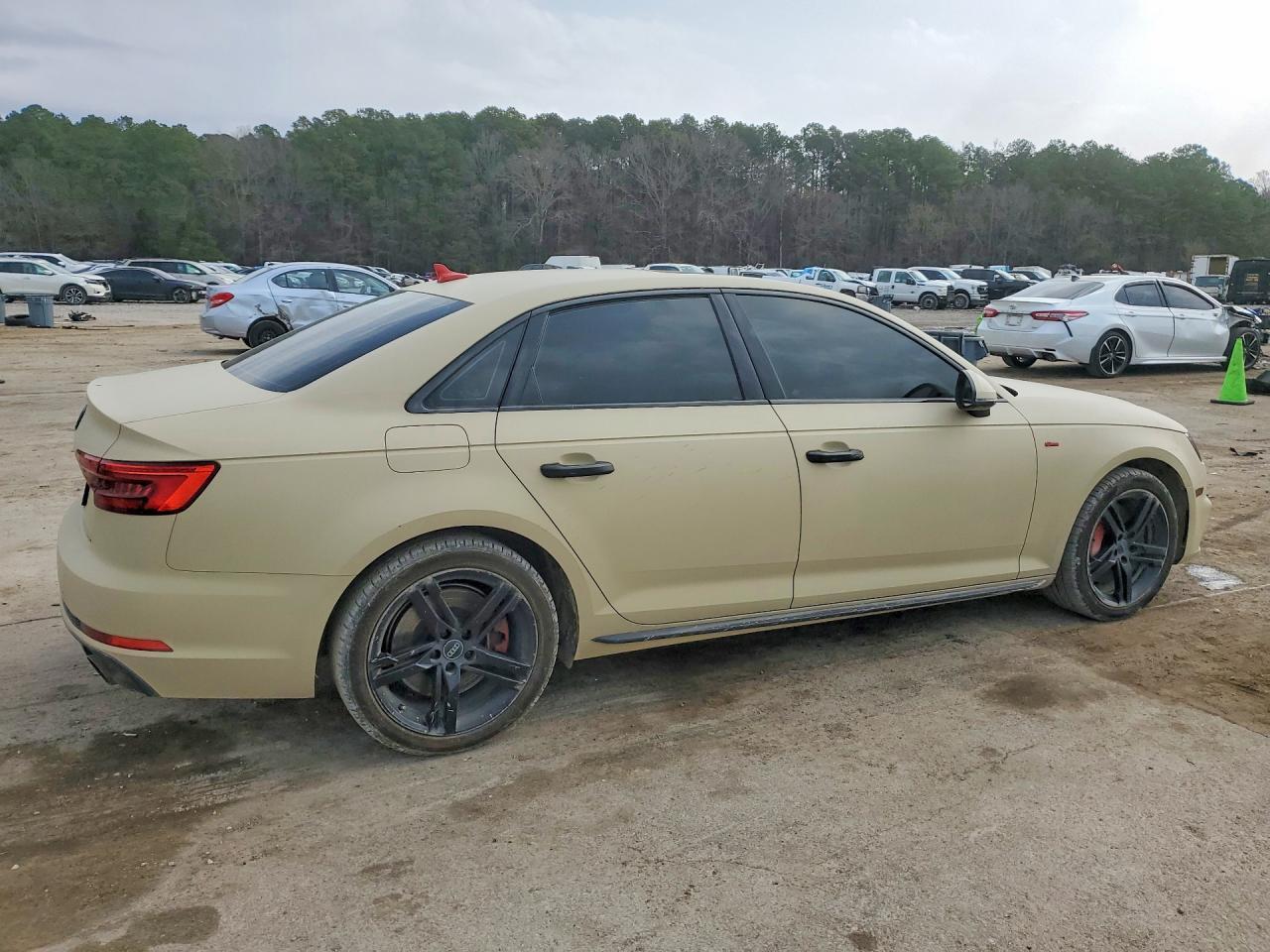 2017 Audi A4 Premium Plus - Фото 3