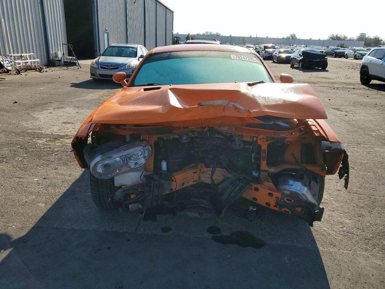 2014 Dodge Challenger R - Image 5