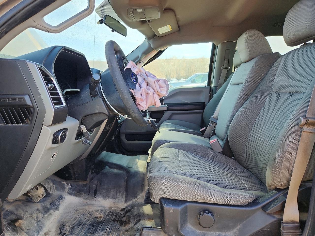 2015 Ford F150 Supercrew - Image 7