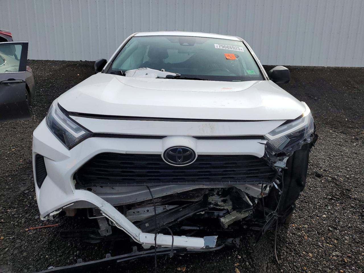 2023 Toyota Rav4 Le - Фото 5