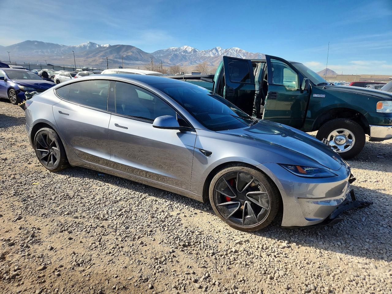 2024 Tesla Model 3 - Image 4