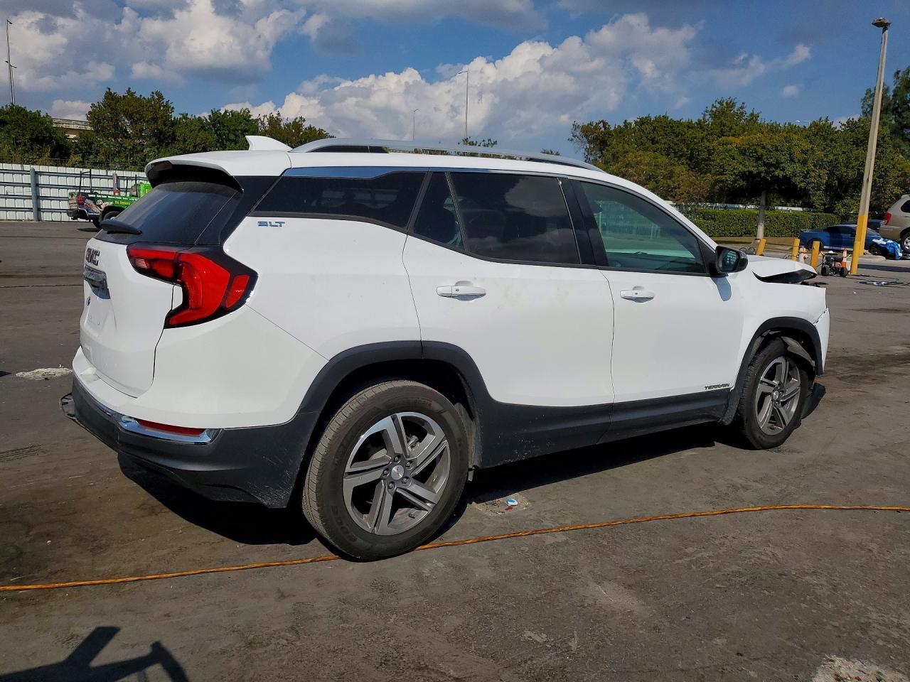 2019 GMC Terrain Slt - Фото 3