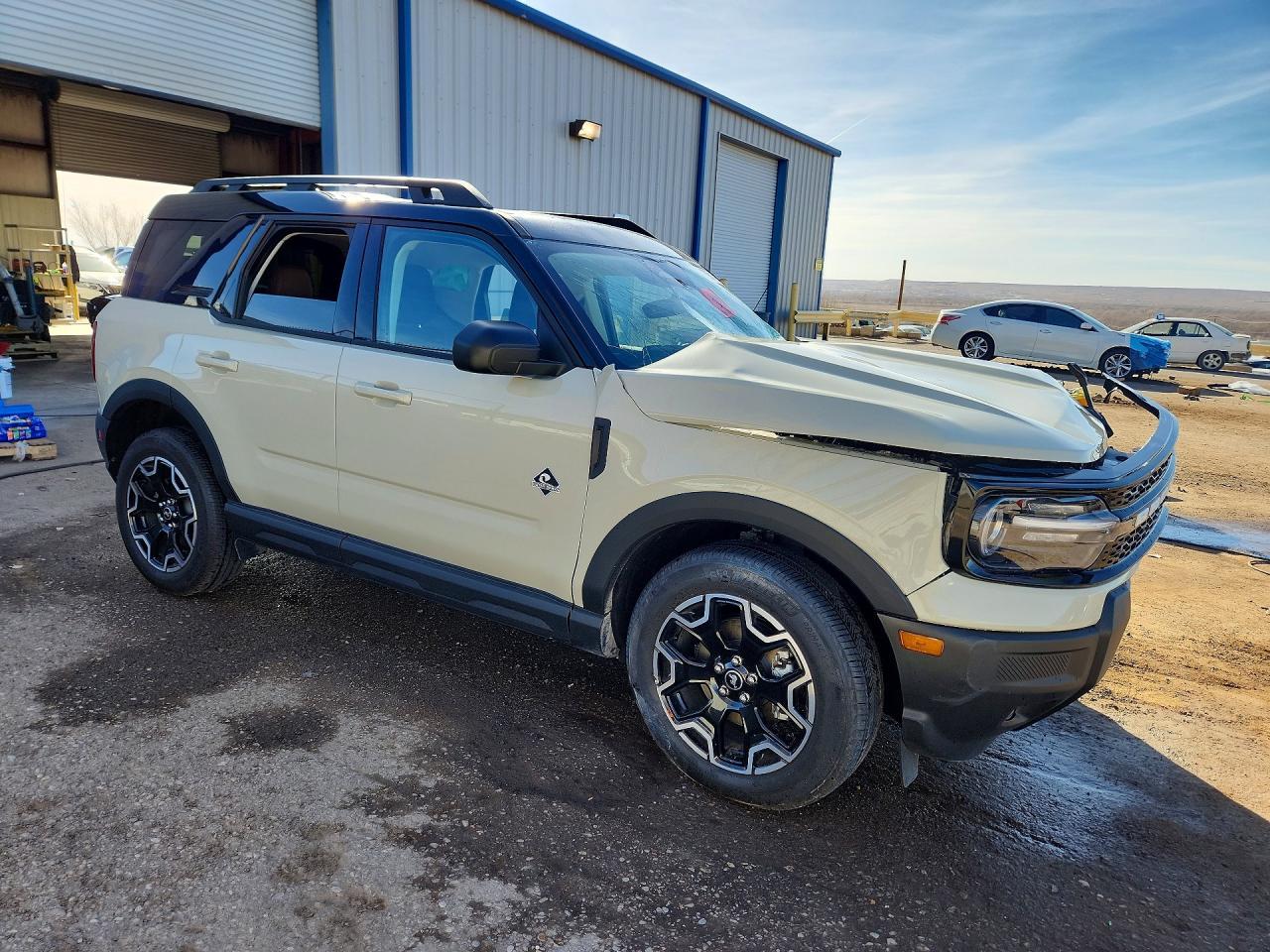 2025 Ford Bronco Sport Outer Banks - Фото 4