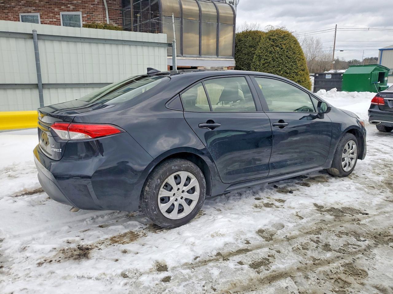 2024 Toyota Corolla Le - Фото 3