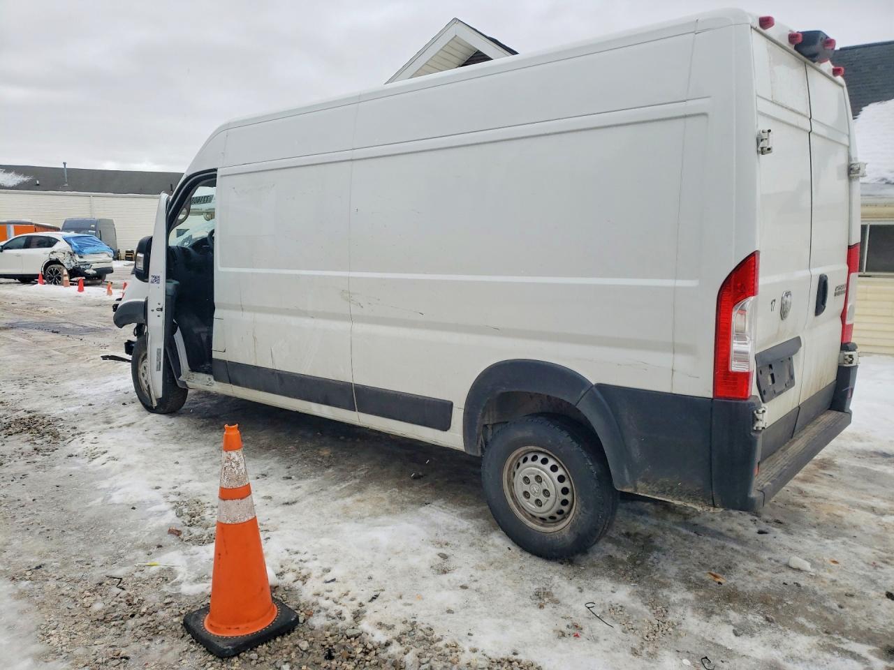 2025 Ram Promaster 2500 Cargo - Image 2
