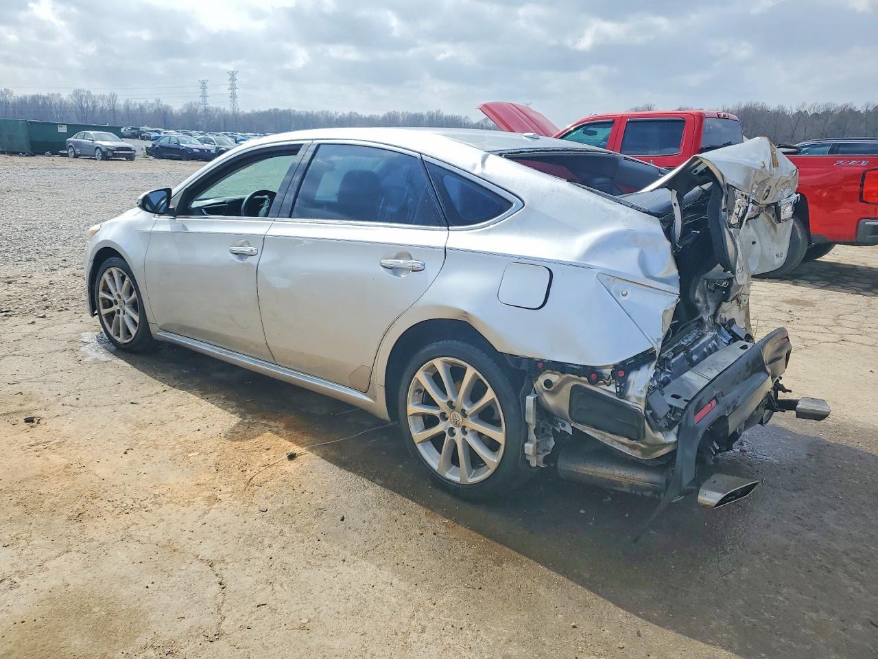 2013 Toyota Avalon Xle Touring - Image 2