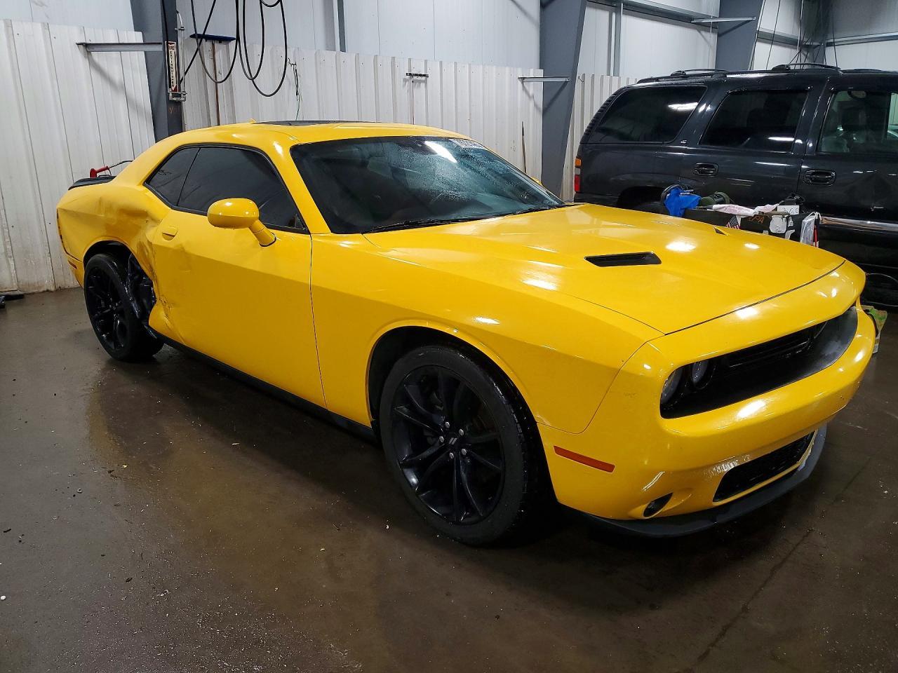 2018 Dodge Challenger Sxt - Image 4