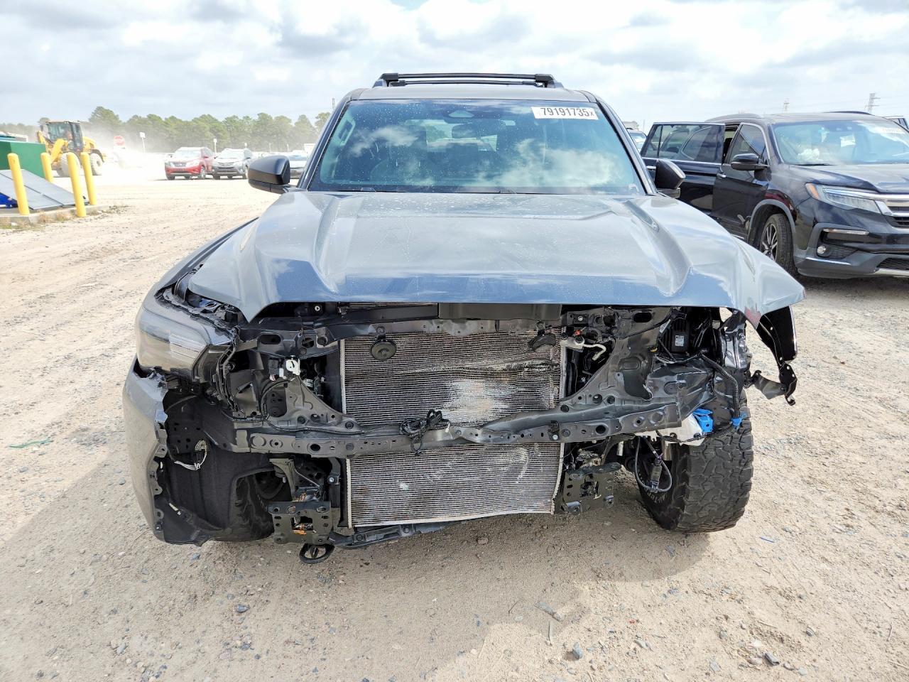 2025 Toyota 4Runner Sr5 - Фото 5