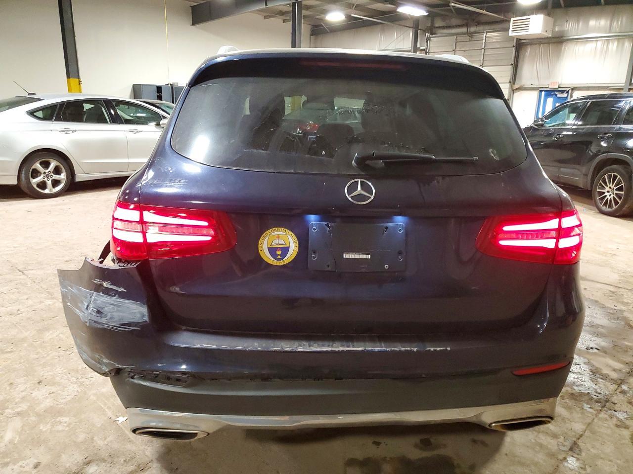 2017 Mercedes-Benz Glc 300 4Matic - Image 6