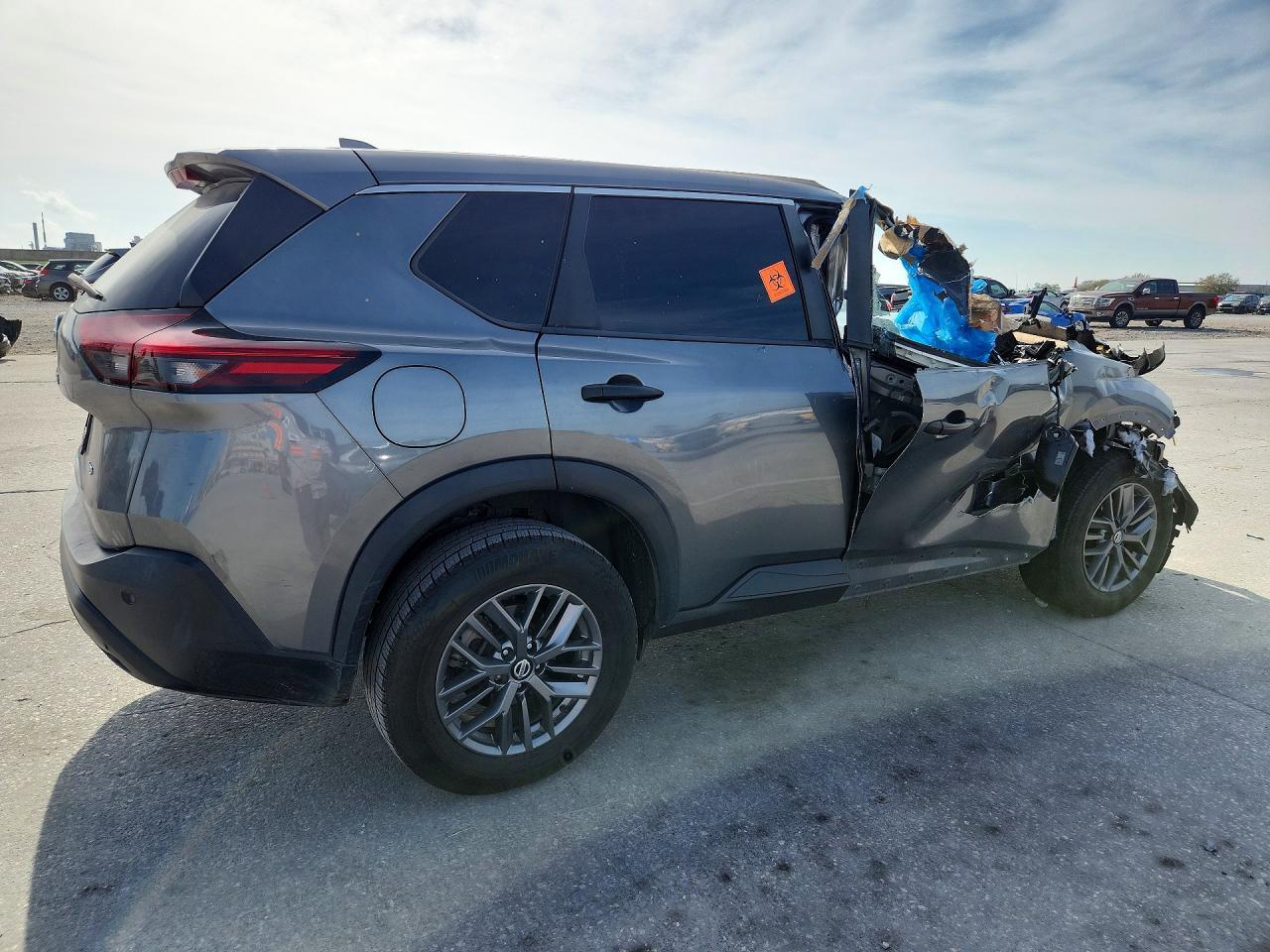 2021 Nissan Rogue S - Image 3