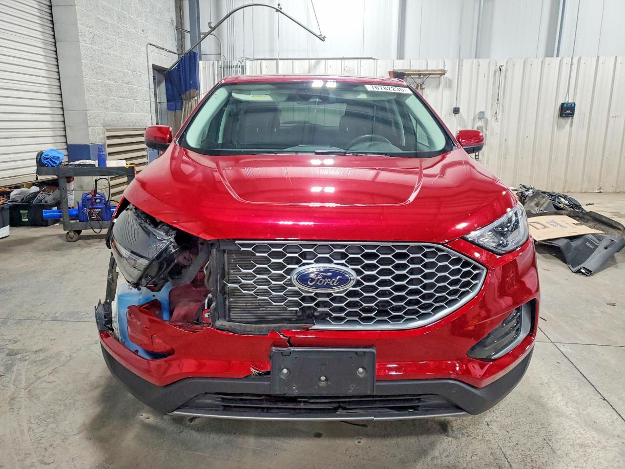 2023 Ford Edge Sel - Image 5