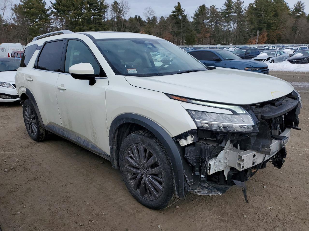 2023 Nissan Pathfinder Sl - Фото 4