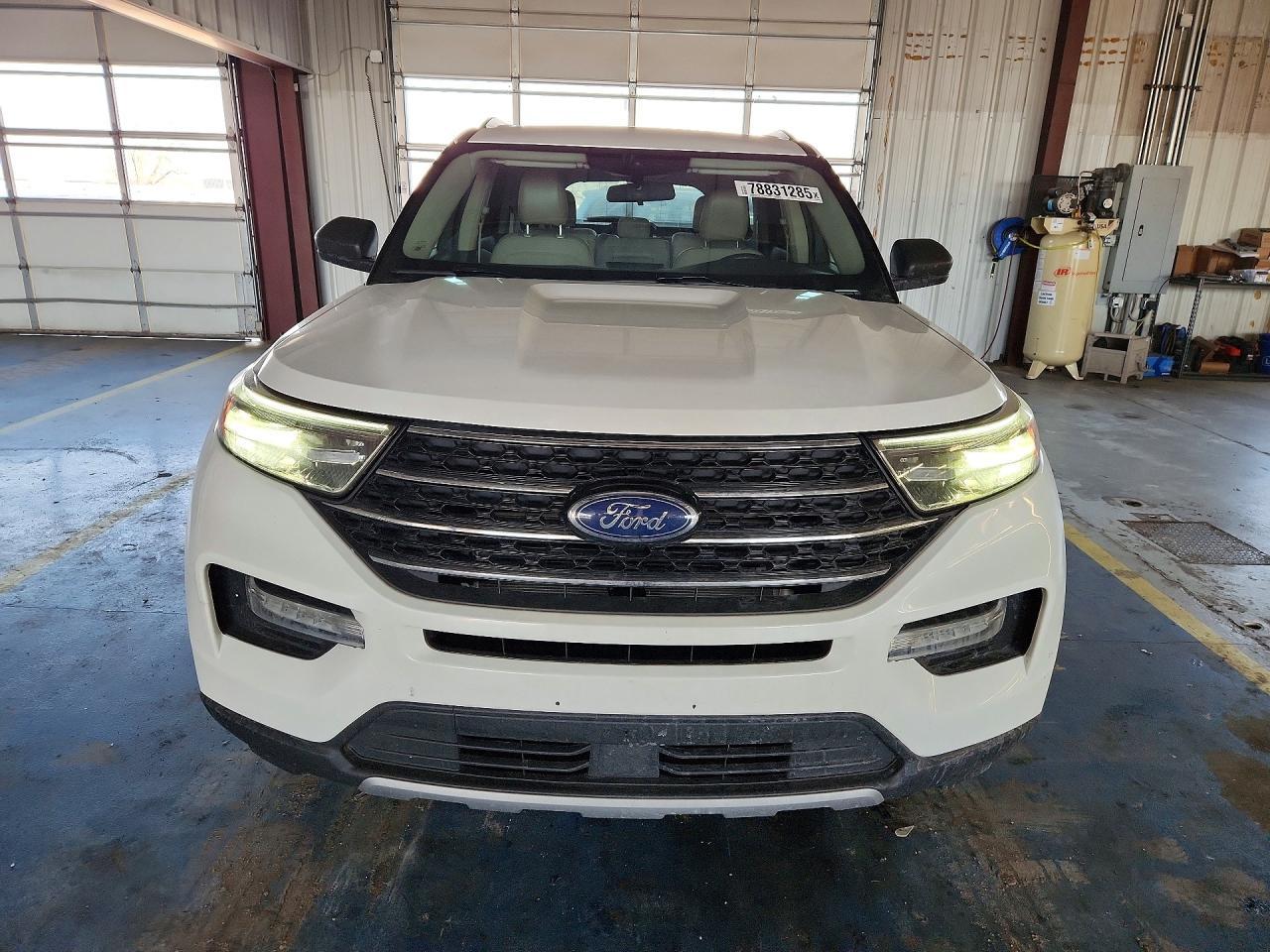 2020 Ford Explorer Xlt - Фото 5