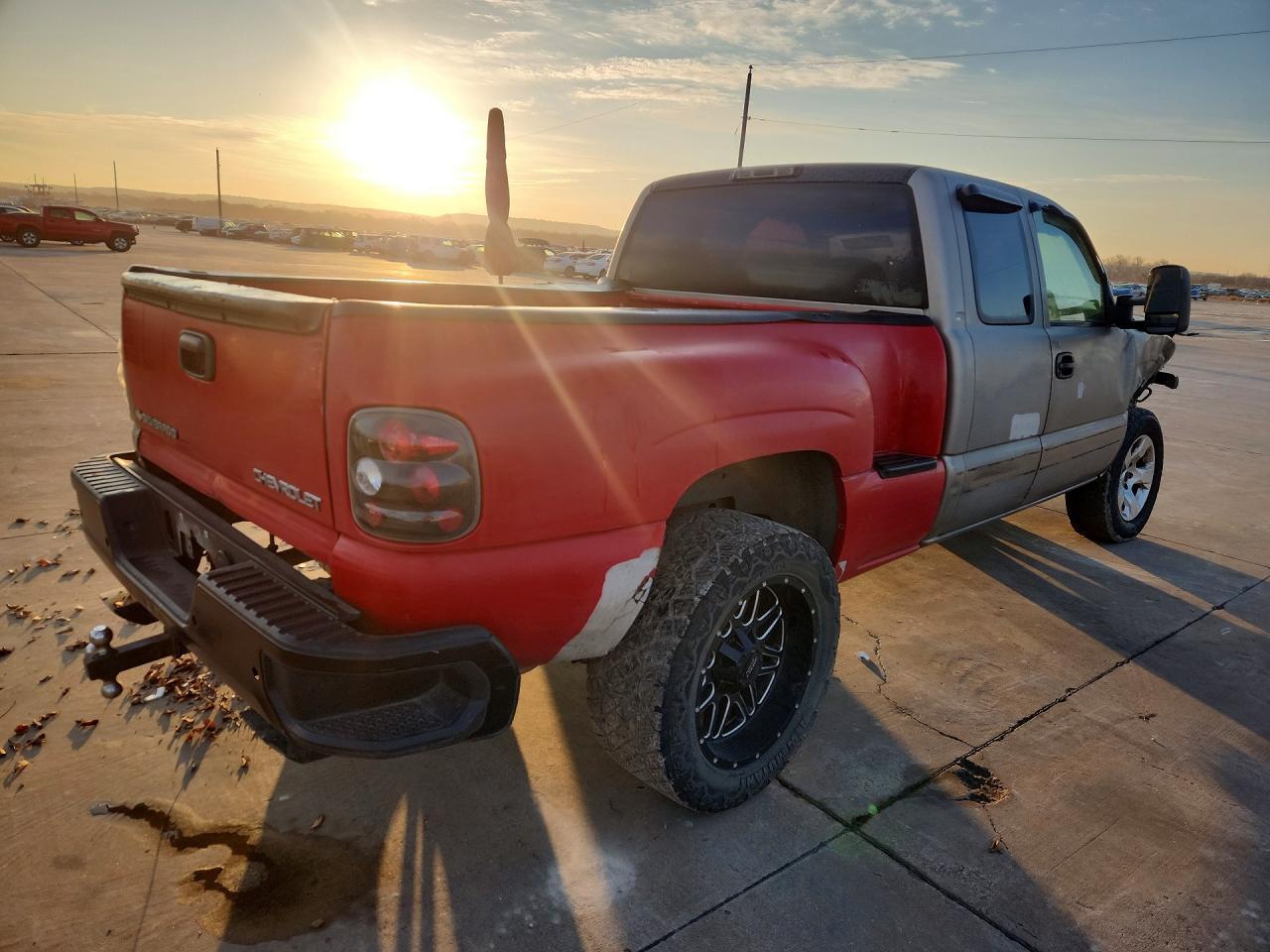 2000 Chevrolet Silverado K1500 - Фото 3