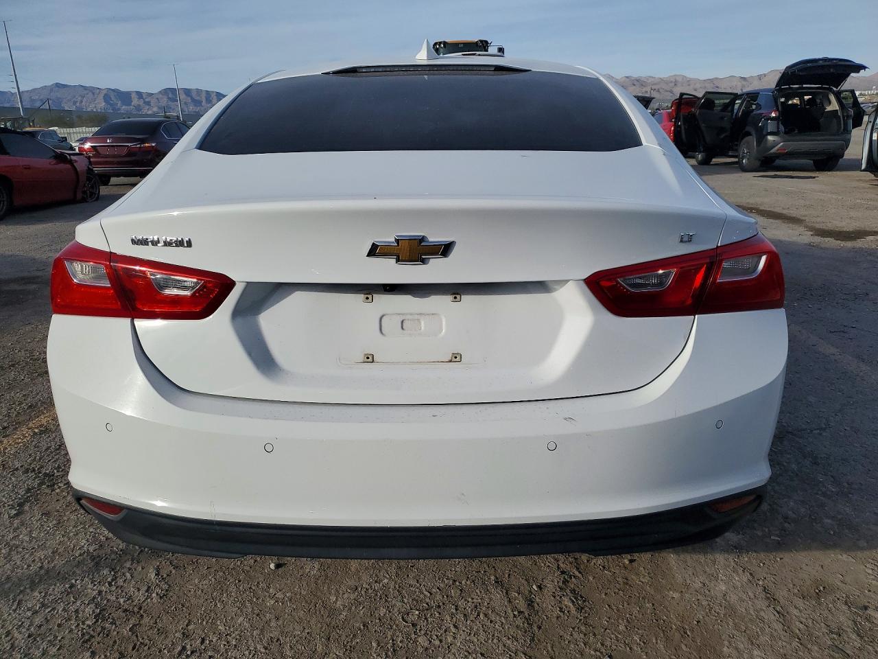 2024 Chevrolet Malibu Lt - Фото 6
