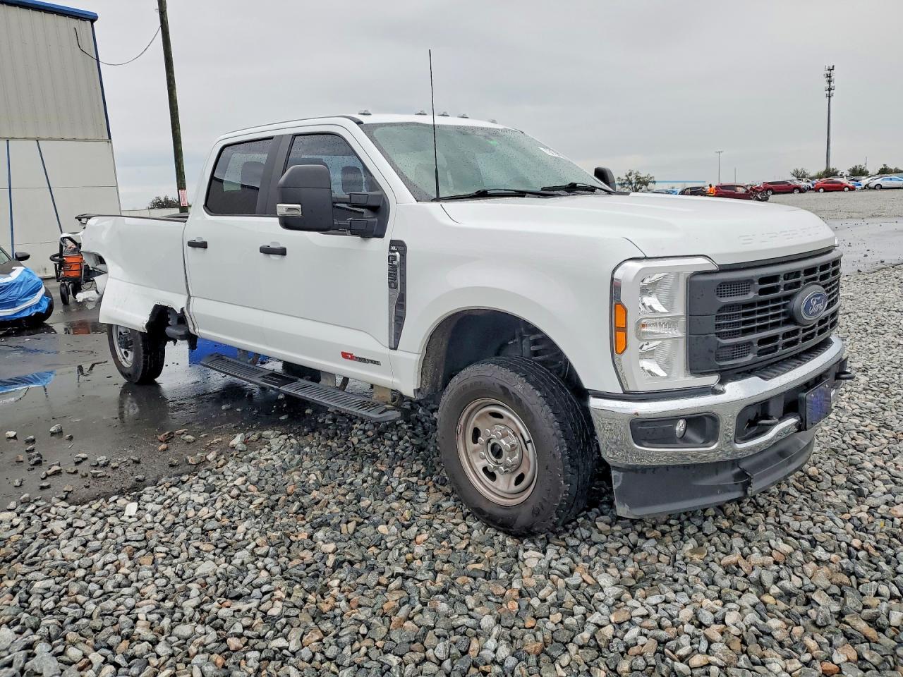 2024 Ford F350 Super Duty - Фото 4