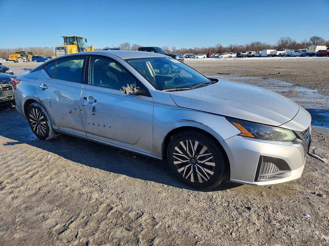 2023 Nissan Altima Sv - Фото 4