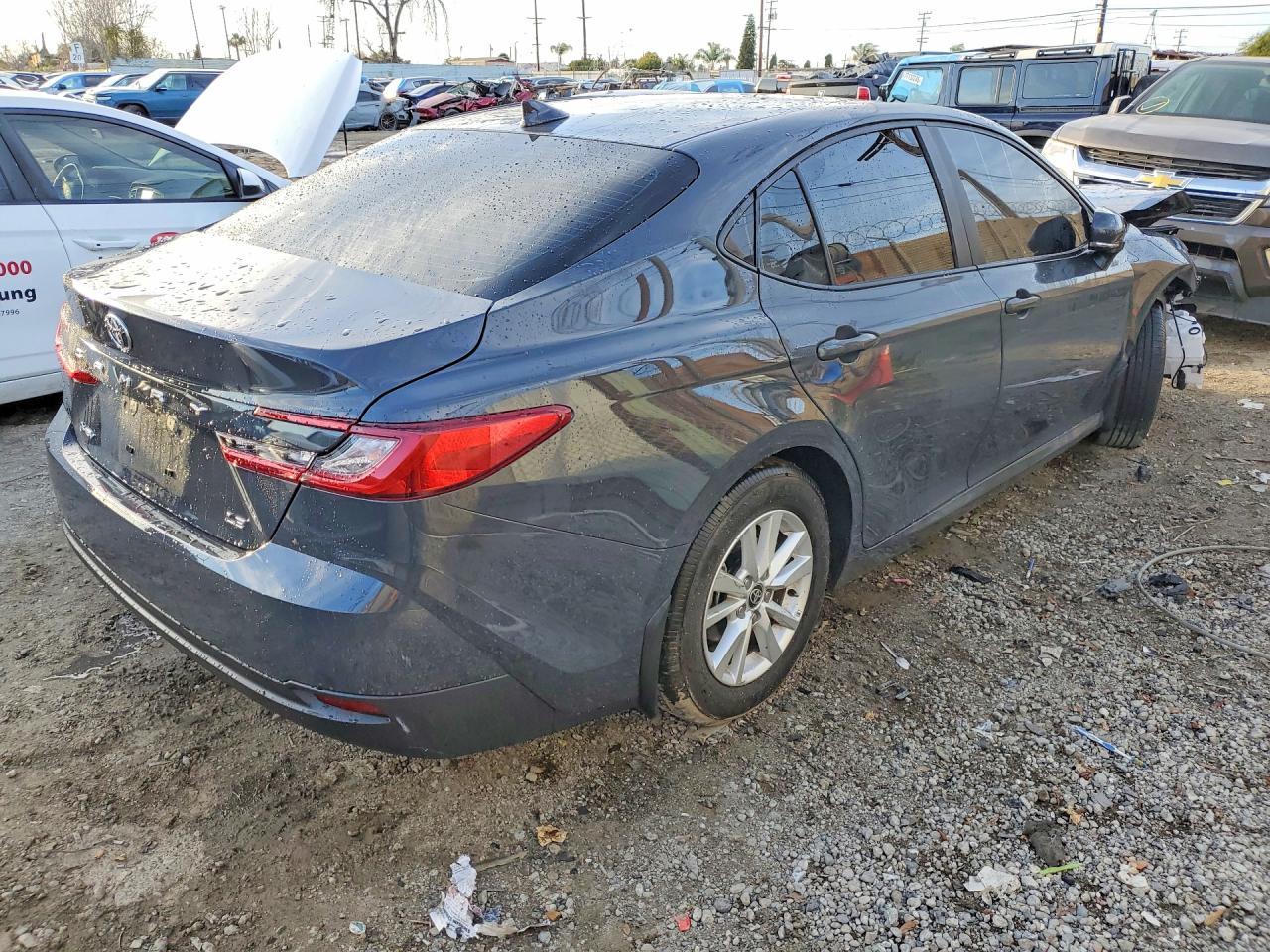 2025 Toyota Camry Xse - Image 3