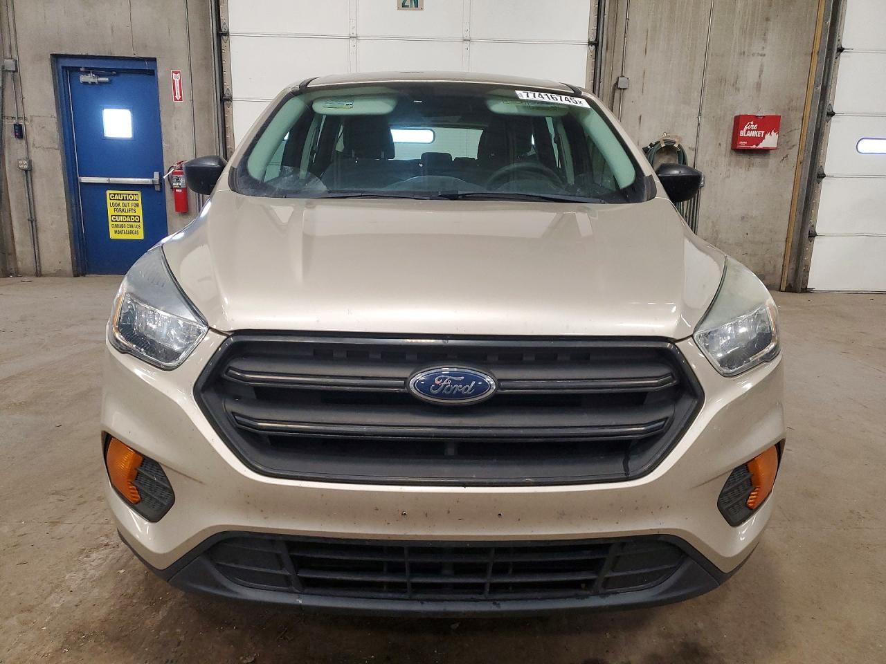 2017 Ford Escape S - Фото 5