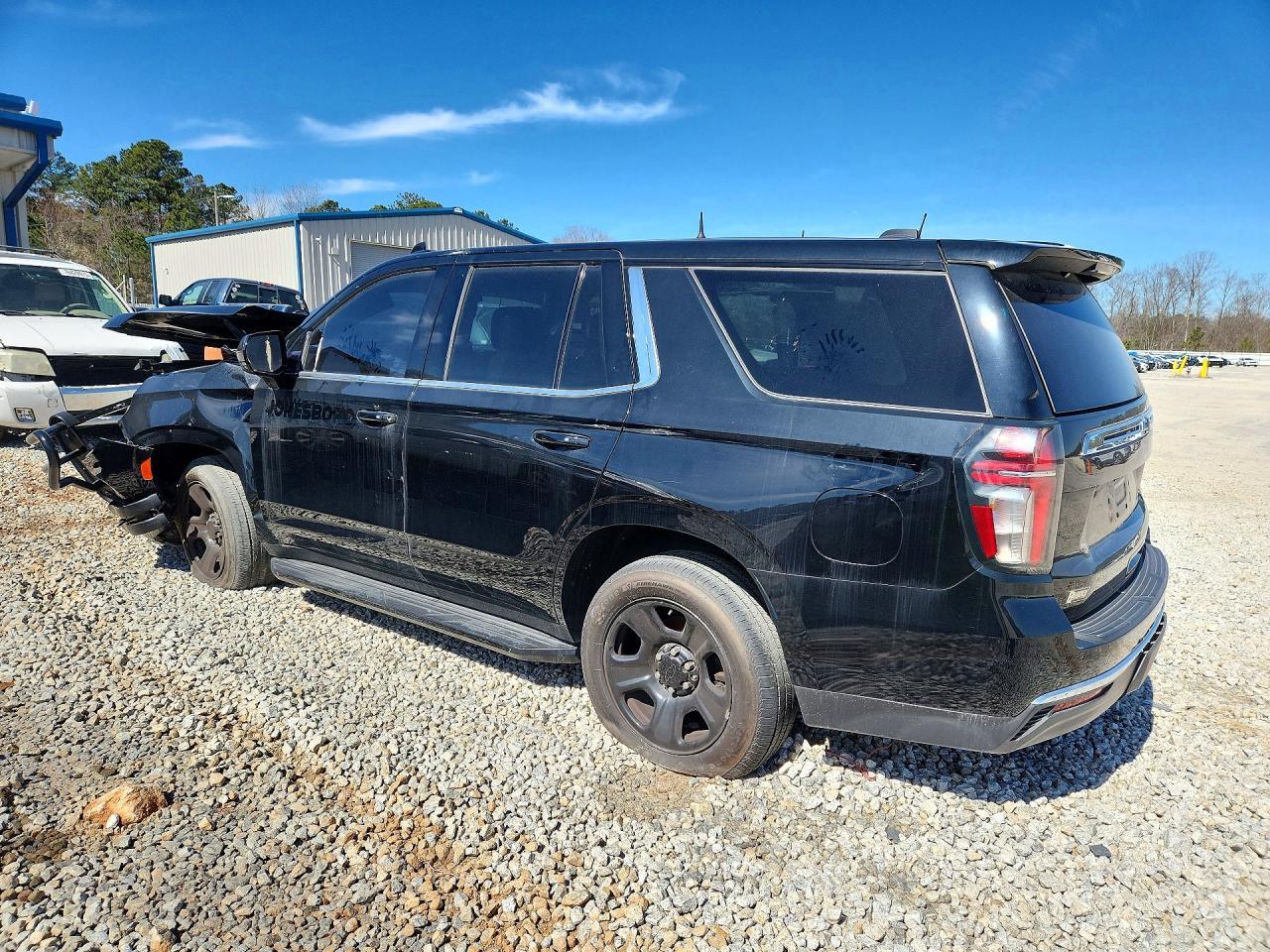 2023 Chevrolet Tahoe C1500 - Фото 2