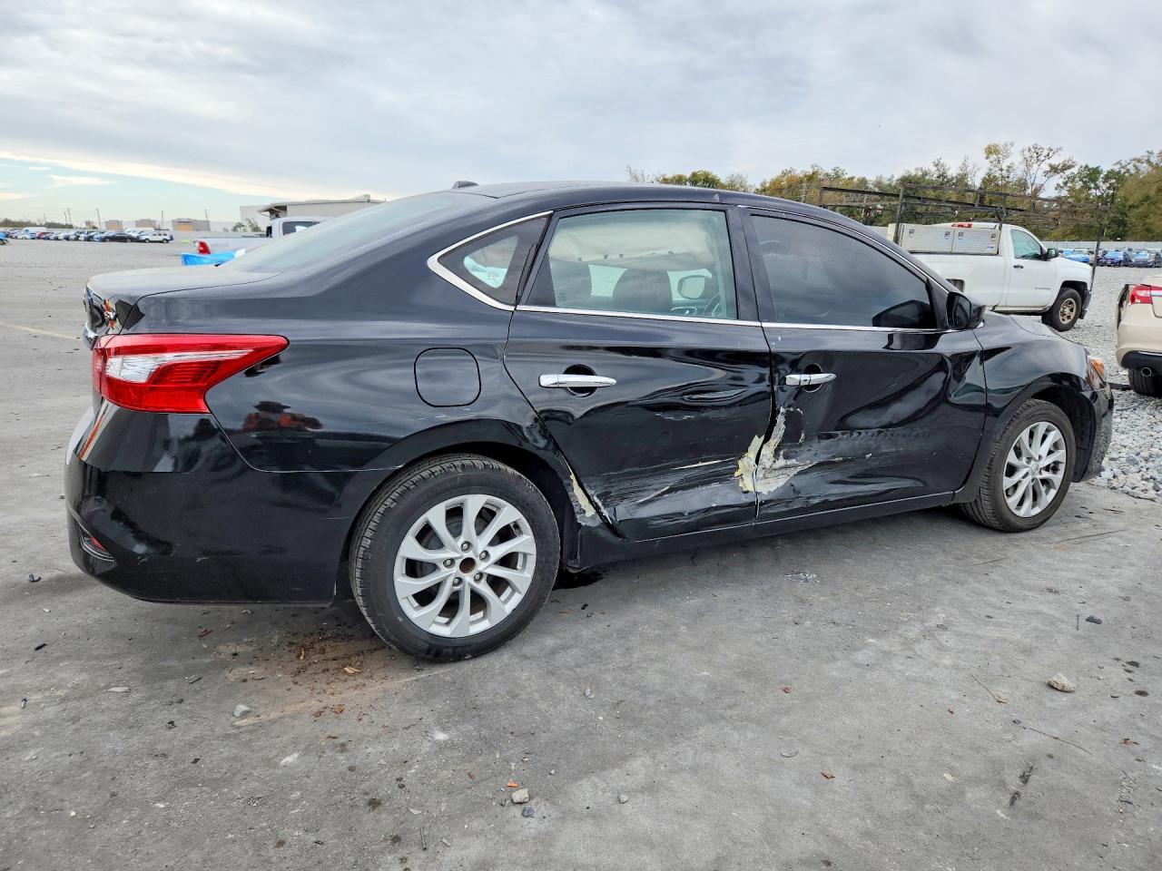 2019 Nissan Sentra Sv - Фото 3