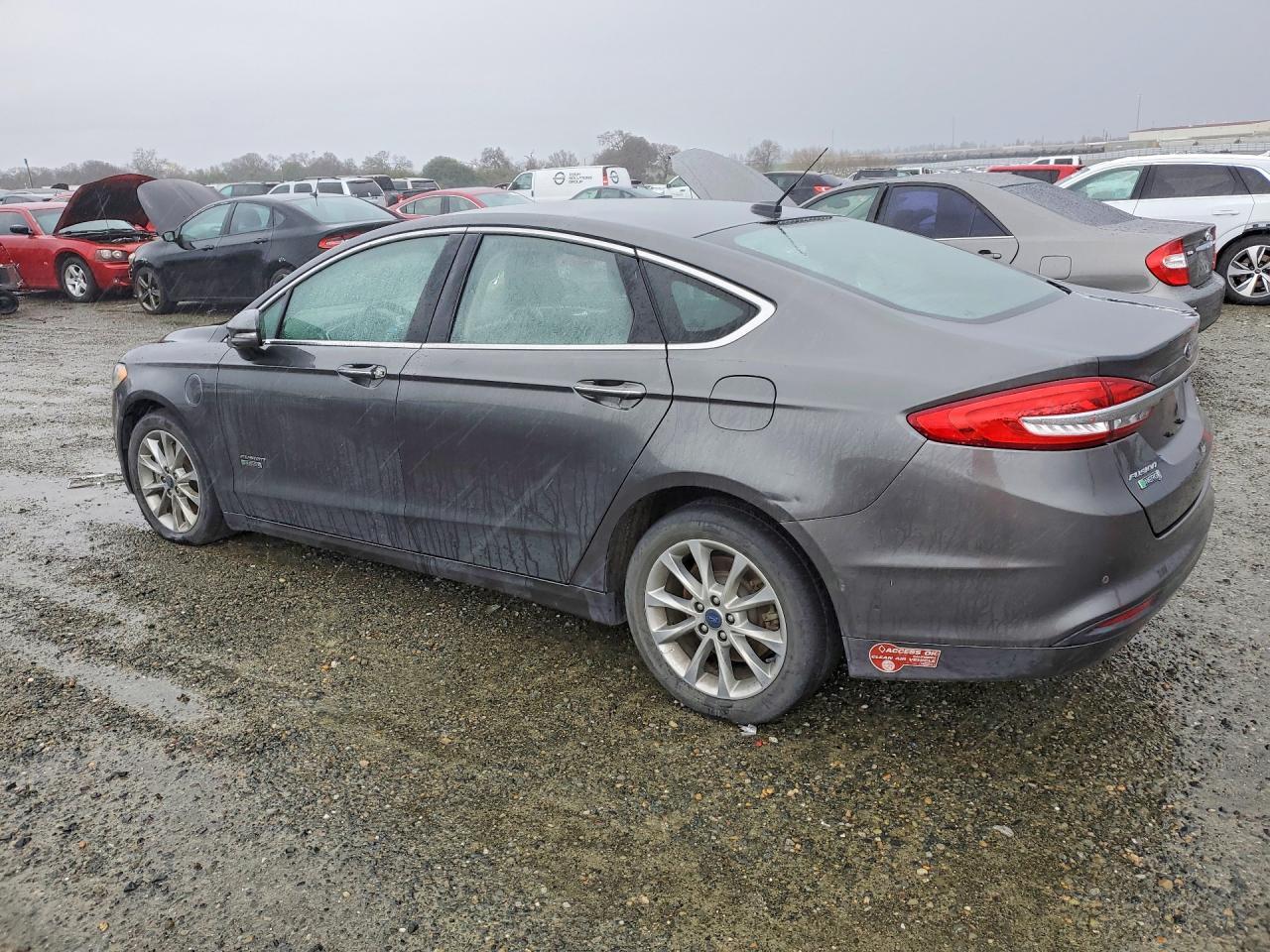 2017 Ford Fusion Se Phev - Image 2