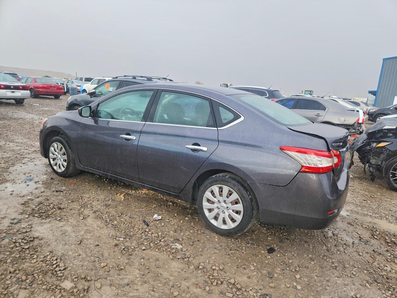 2014 Nissan Sentra S - Фото 2