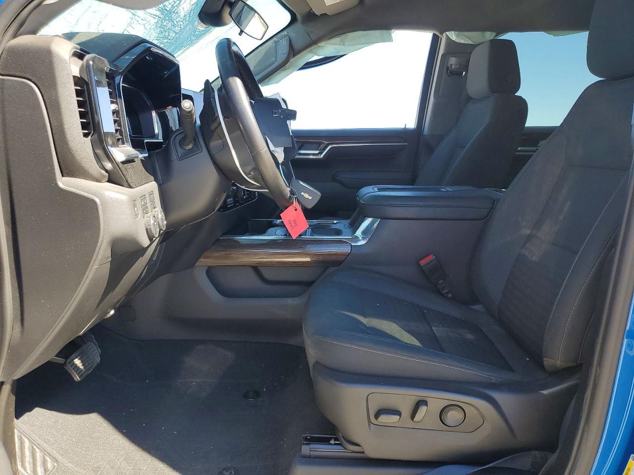 2022 Chevrolet Silverado K1500 Rst - Image 7