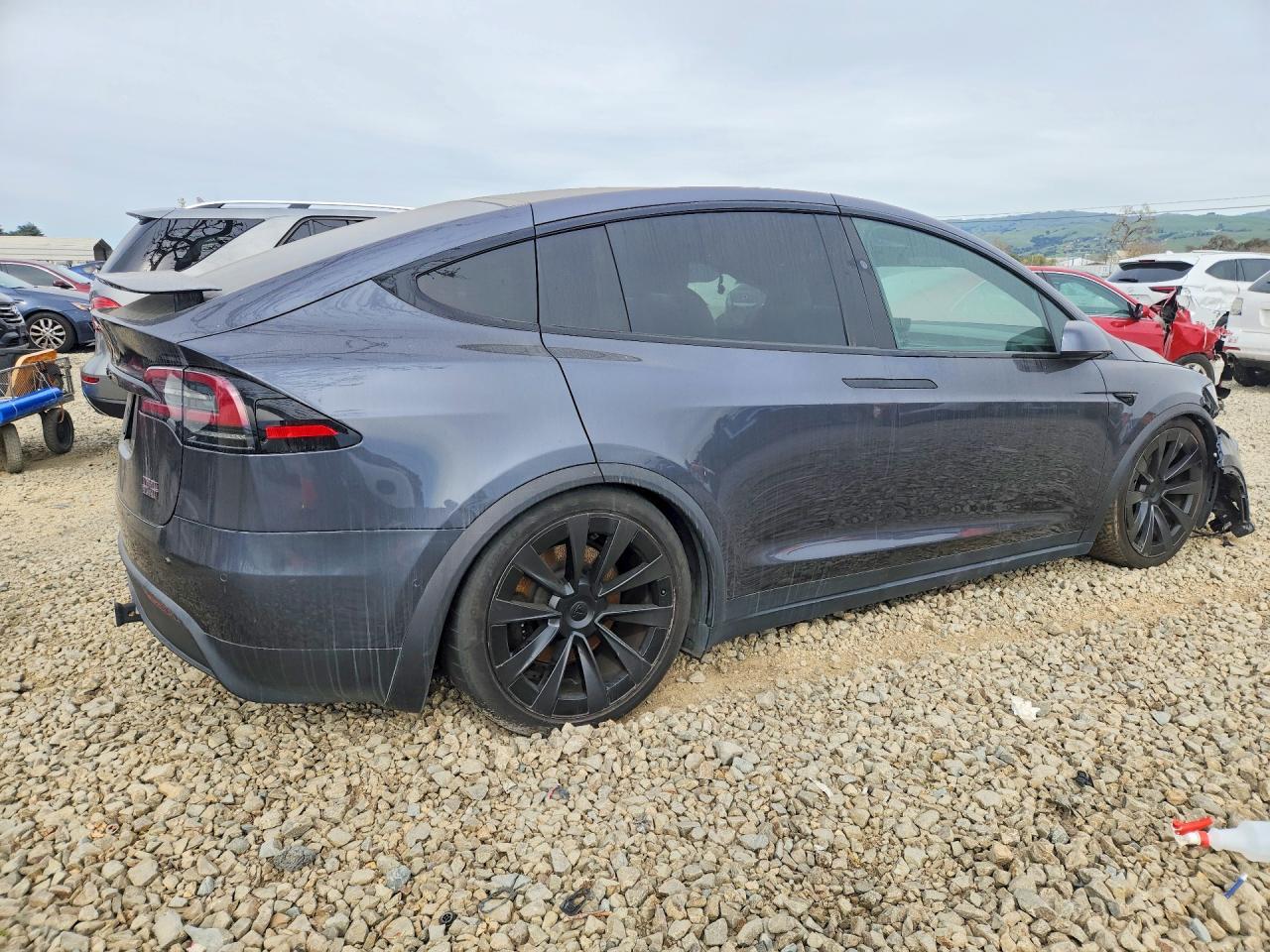 2022 Tesla Model X - Фото 3