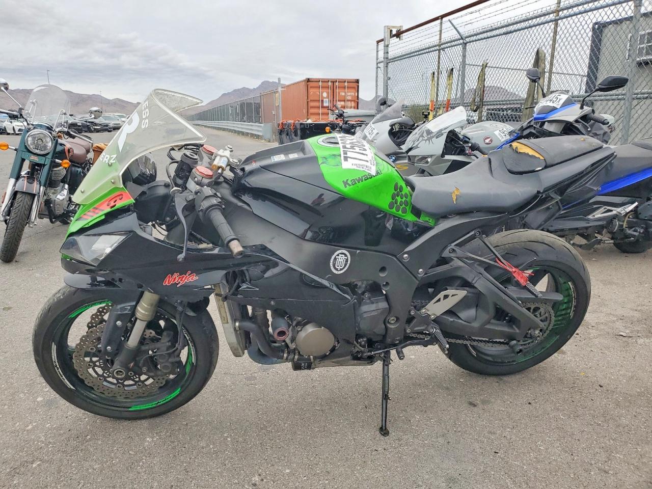 2011 Kawasaki Zx1000 J - Image 3
