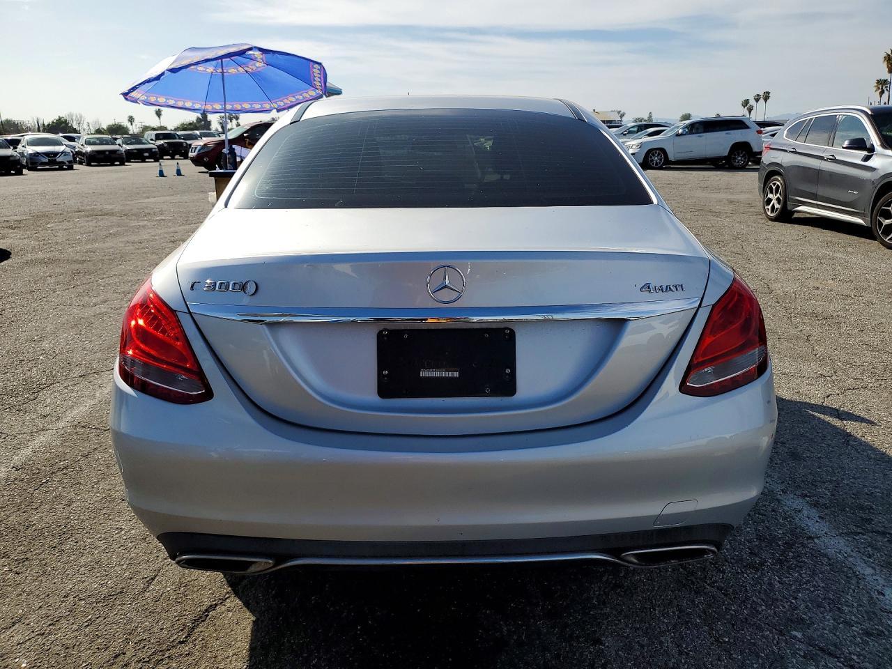 2015 Mercedes-Benz C 300 4Matic - Фото 6