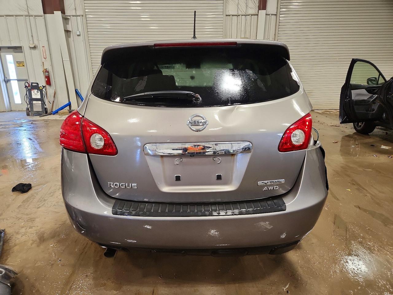2013 Nissan Rogue S - Фото 6