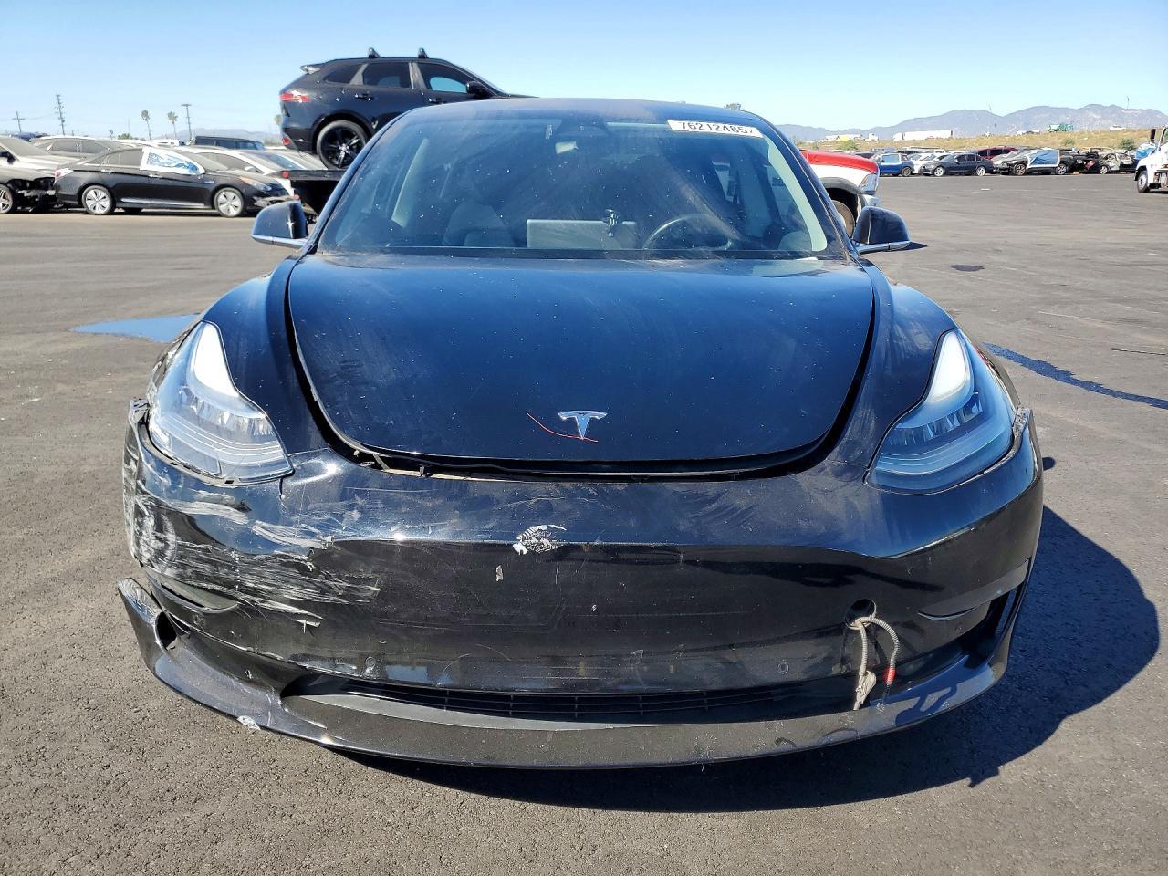 2018 Tesla Model 3 - Image 5