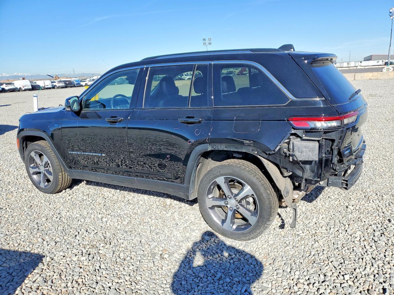 2023 Jeep Grand Cherokee Limited 4Xe - Image 2