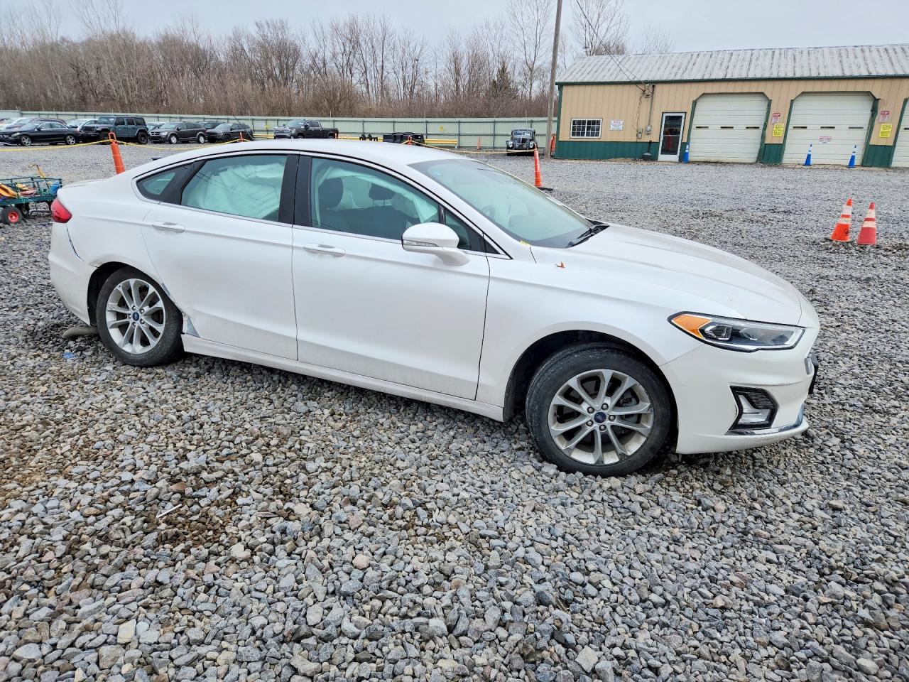 2019 Ford Fusion Titanium - Фото 4