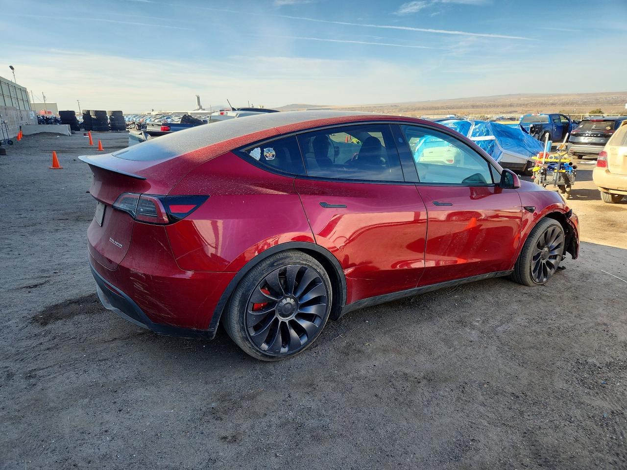 2025 Tesla Model Y - Image 3