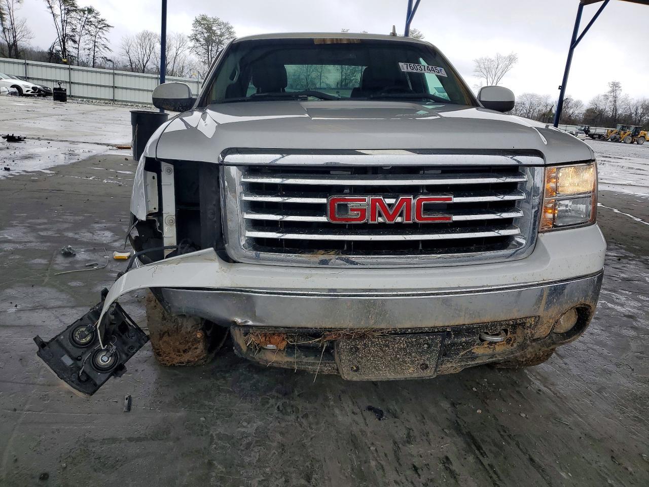 2008 GMC Sierra K1500 - Image 5