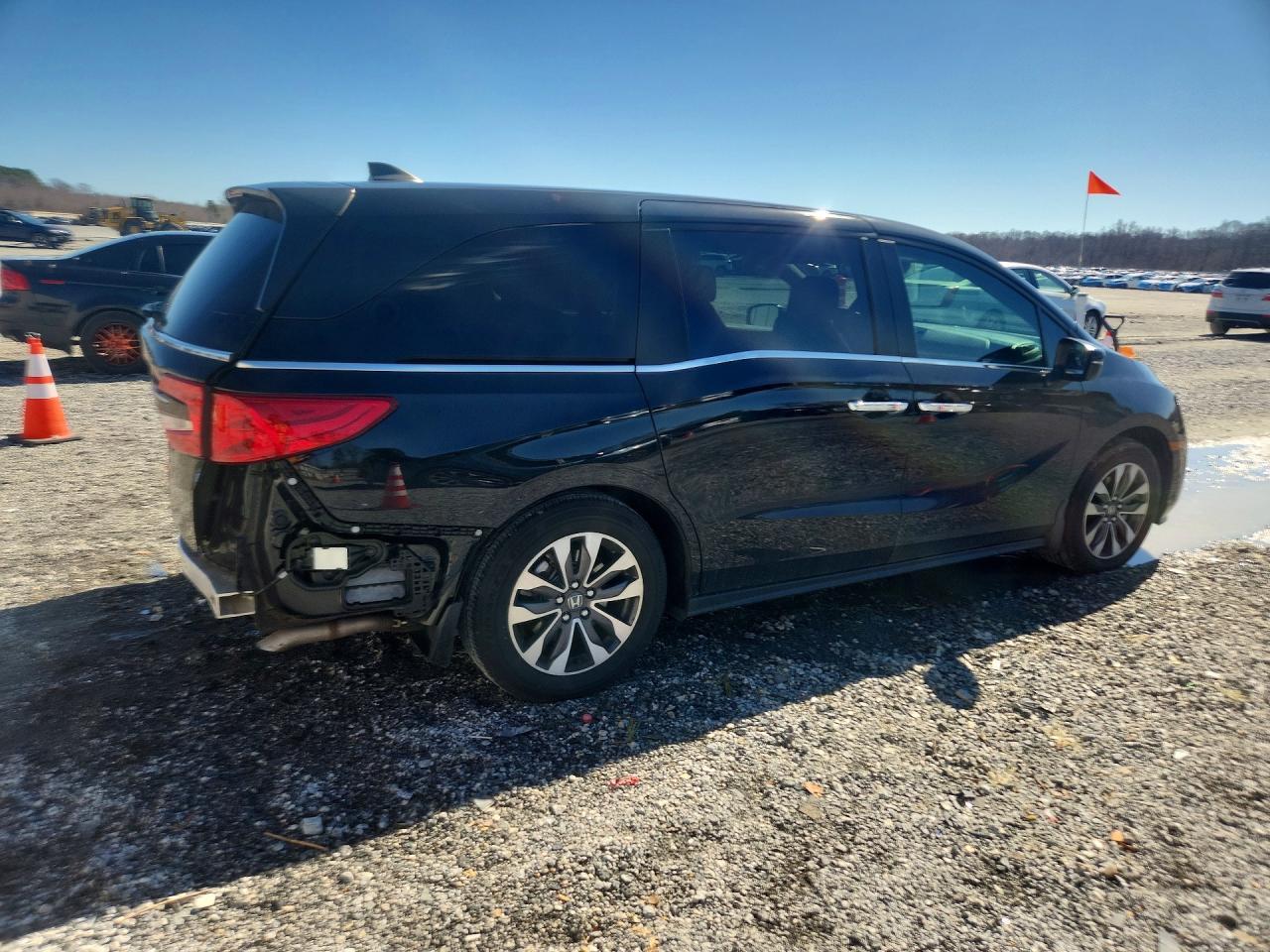 2024 Honda Odyssey - Фото 3