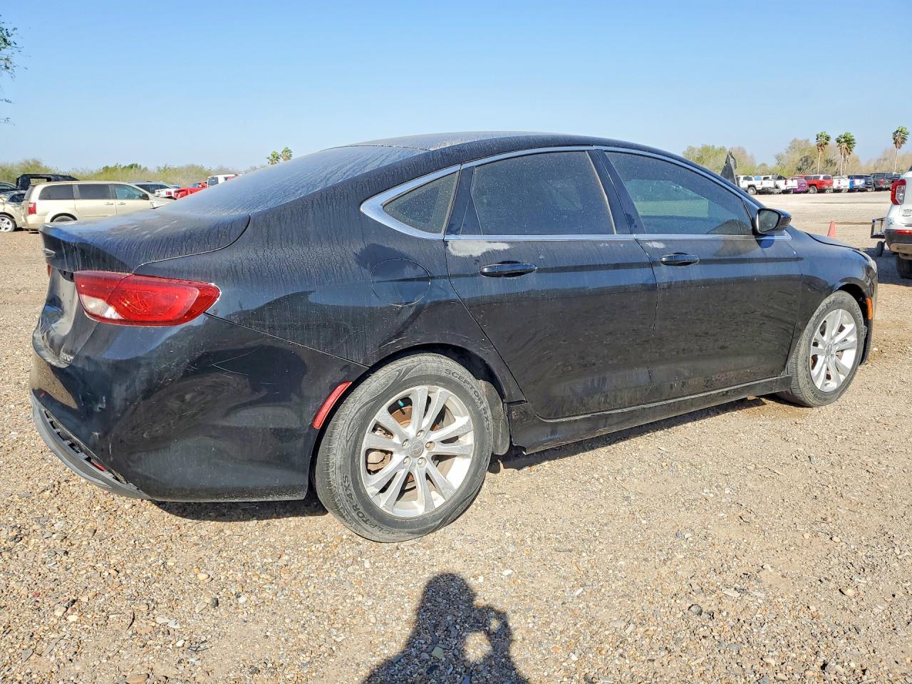 2016 Chrysler 200 Limited - Фото 3