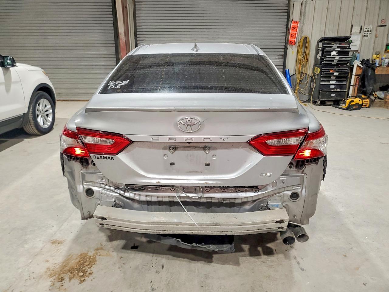 2019 Toyota Camry L - Image 6