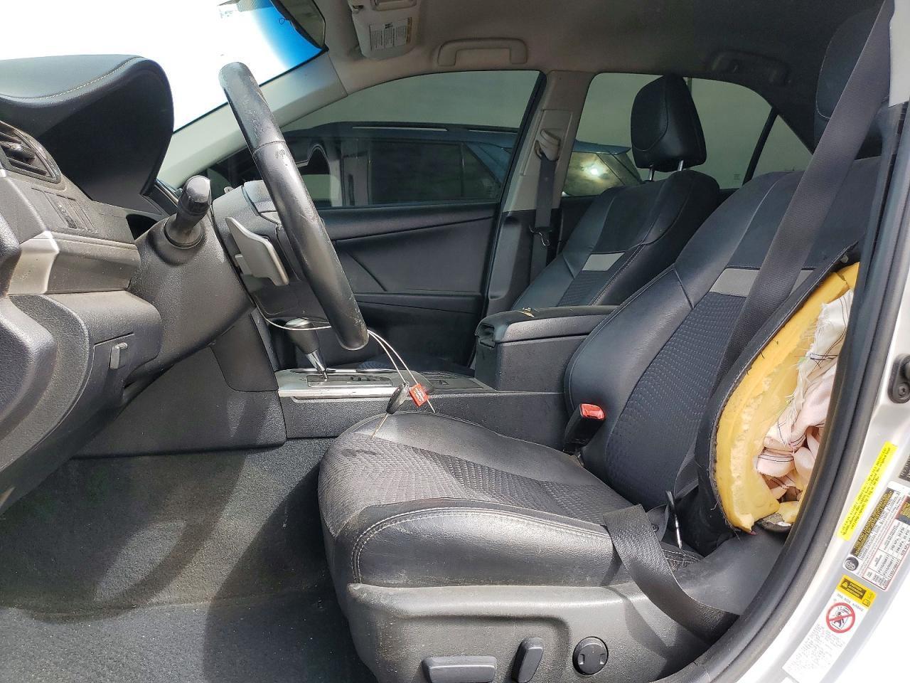 2013 Toyota Camry L - Фото 7