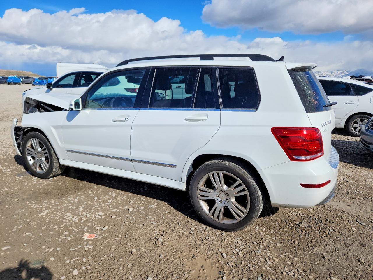 2014 Mercedes-Benz Glk 350 4Matic - Image 2