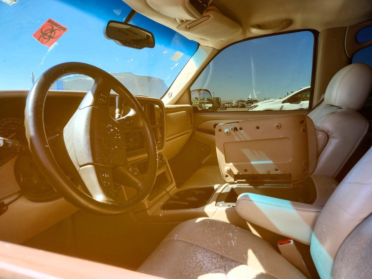 2003 Chevrolet Suburban K1500 - Фото 7