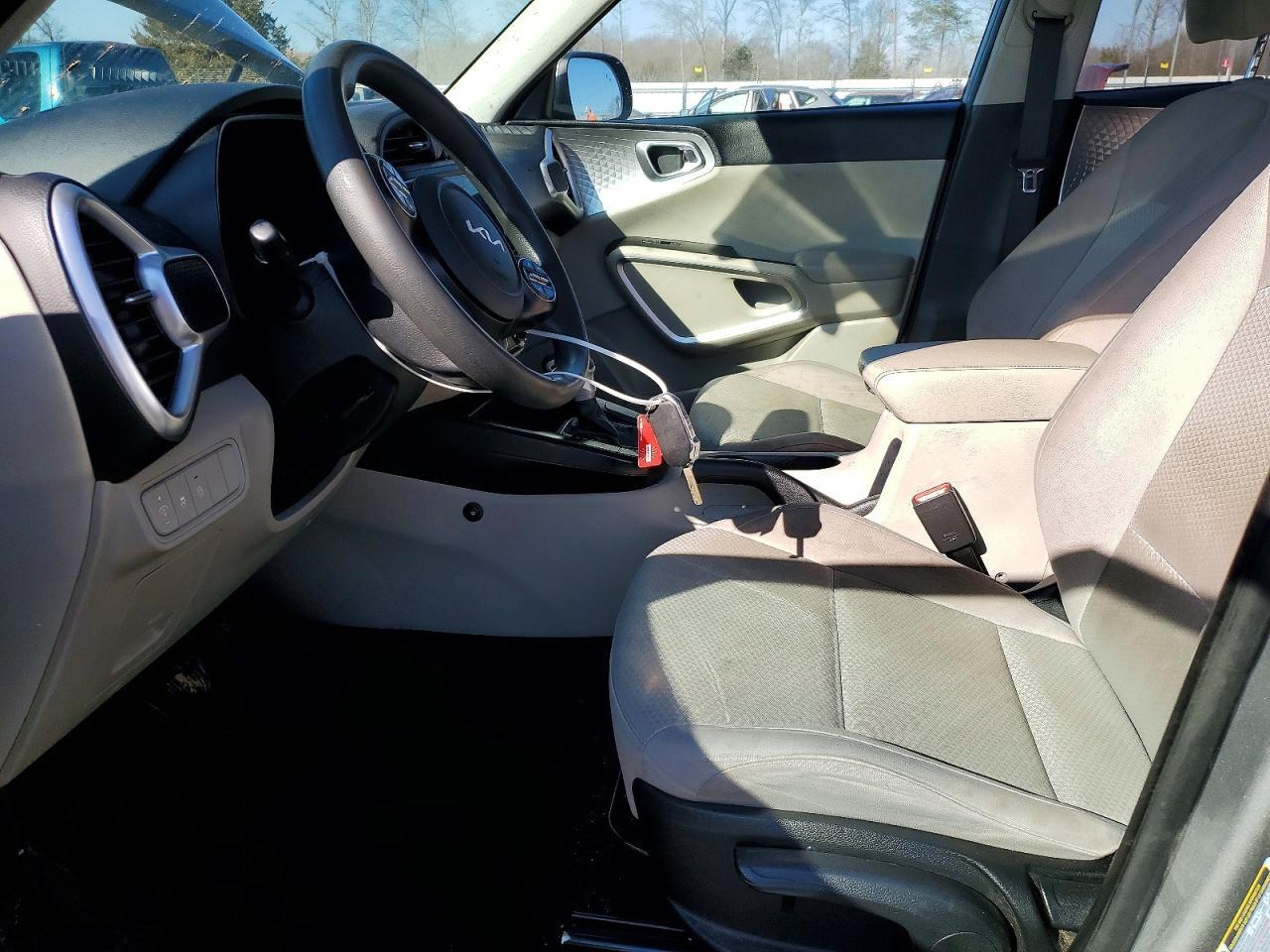 2024 Kia Soul Lx - Image 7