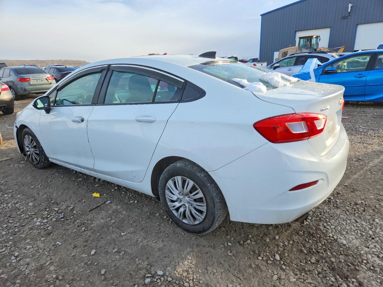 2017 Chevrolet Cruze Ls - Фото 2
