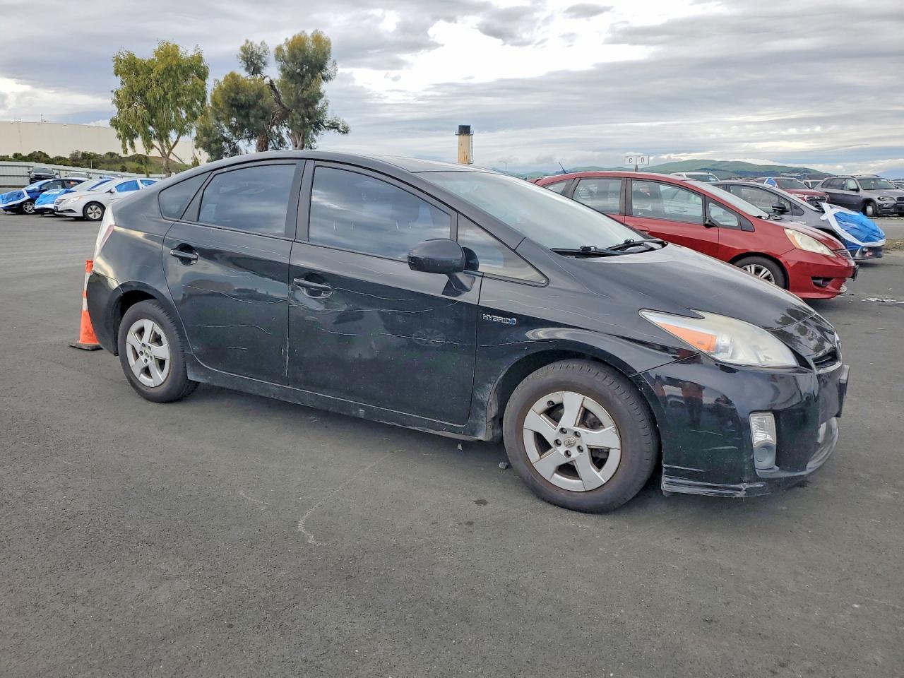 2011 Toyota Prius Four - Фото 4