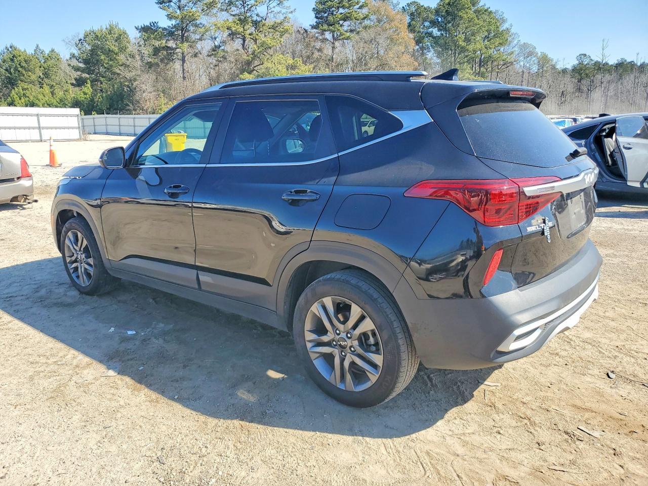 2023 Kia Seltos S - Фото 2